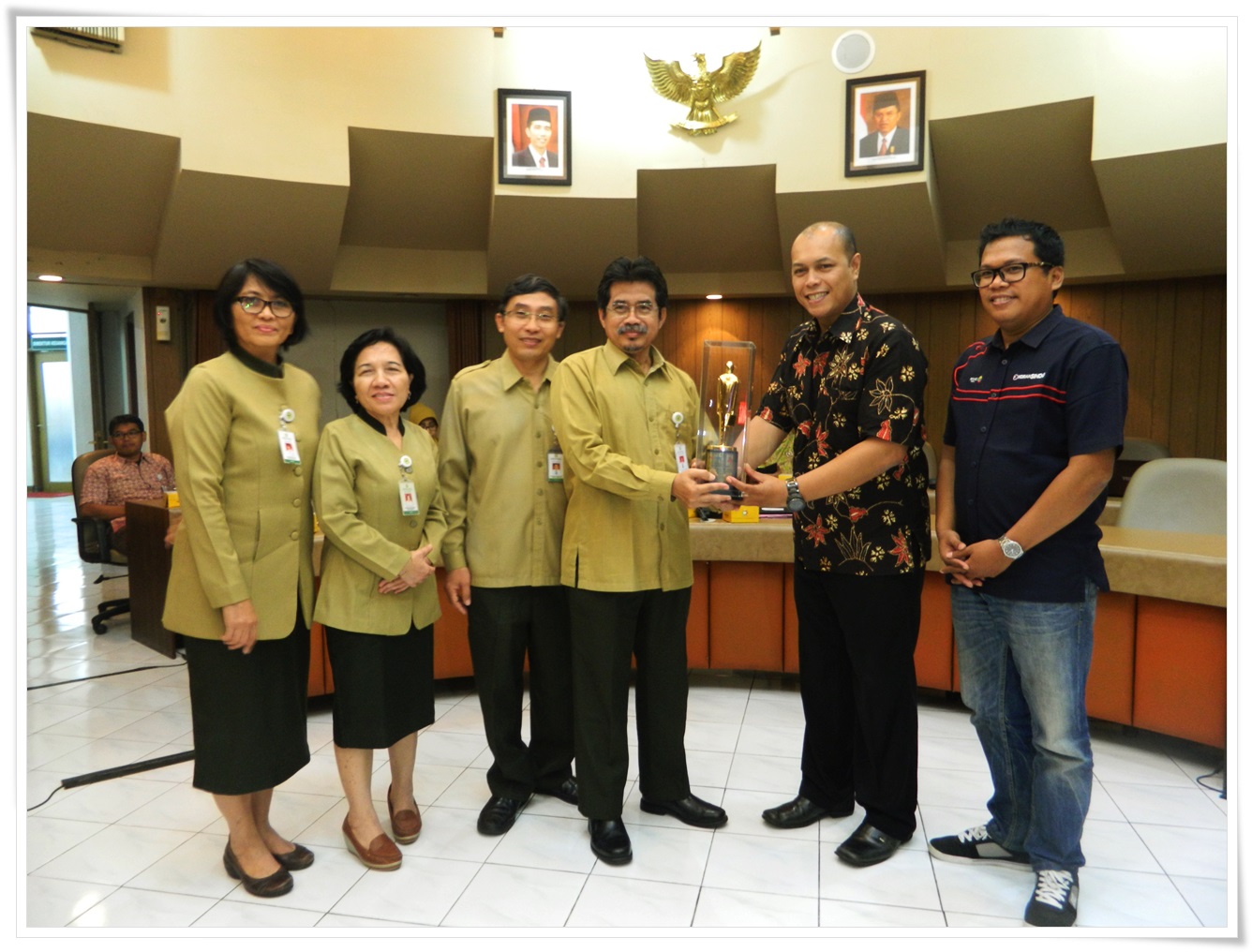 Tim Transplantasi Hati Sardjito Raih Penghargaan POTY SINDO