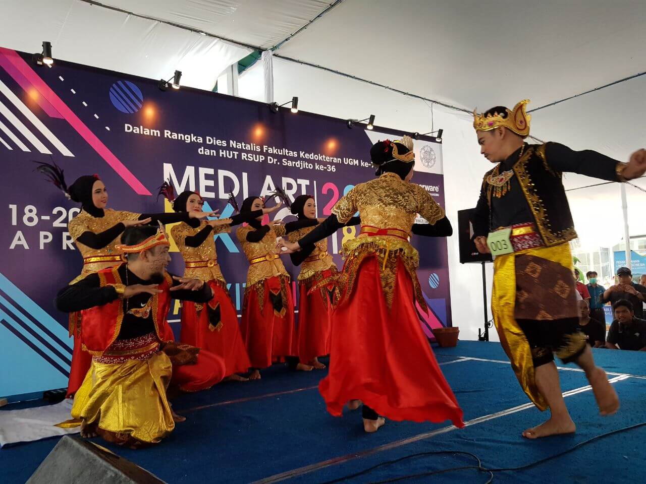 LOMBA HAND HYGIENE DANCE SEMARAKKAN HUT KE-36 RSUP Dr. SARDJITO