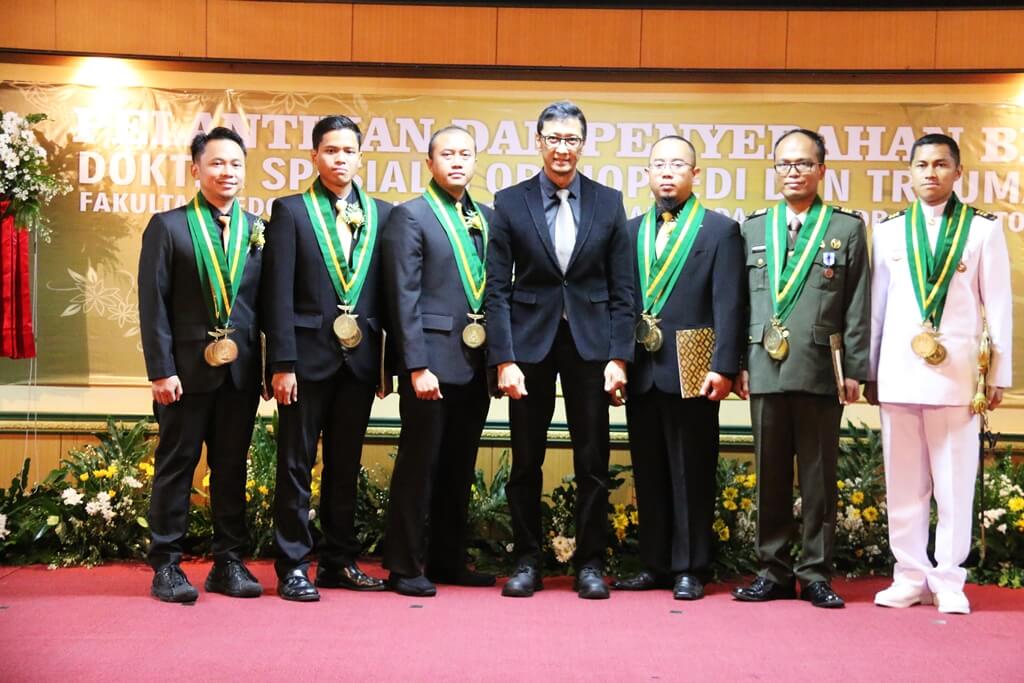 Pelantikan dan Penyerahan Brevet Dokter Spesialis Orthopaedi dan Traumatologi  FKKMK UGM /RSUP Dr. Sardjito Yogyakarta