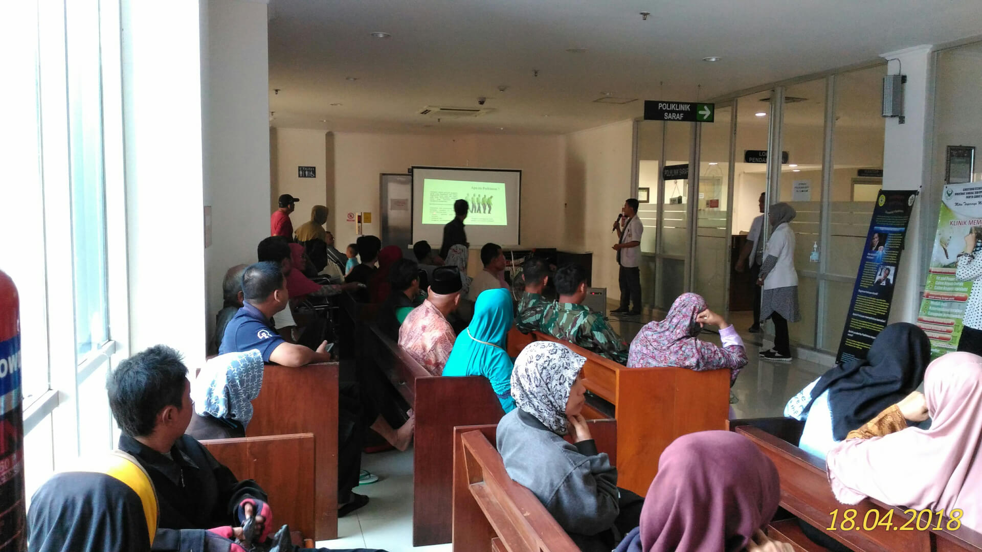 PERINGATI BULAN KEWASPADAAN PARKINSON SEDUNIA 2018, RSUP DR. SARDJITO GELAR EDUKASI UNTUK AWAM TENTANG PARKINSON