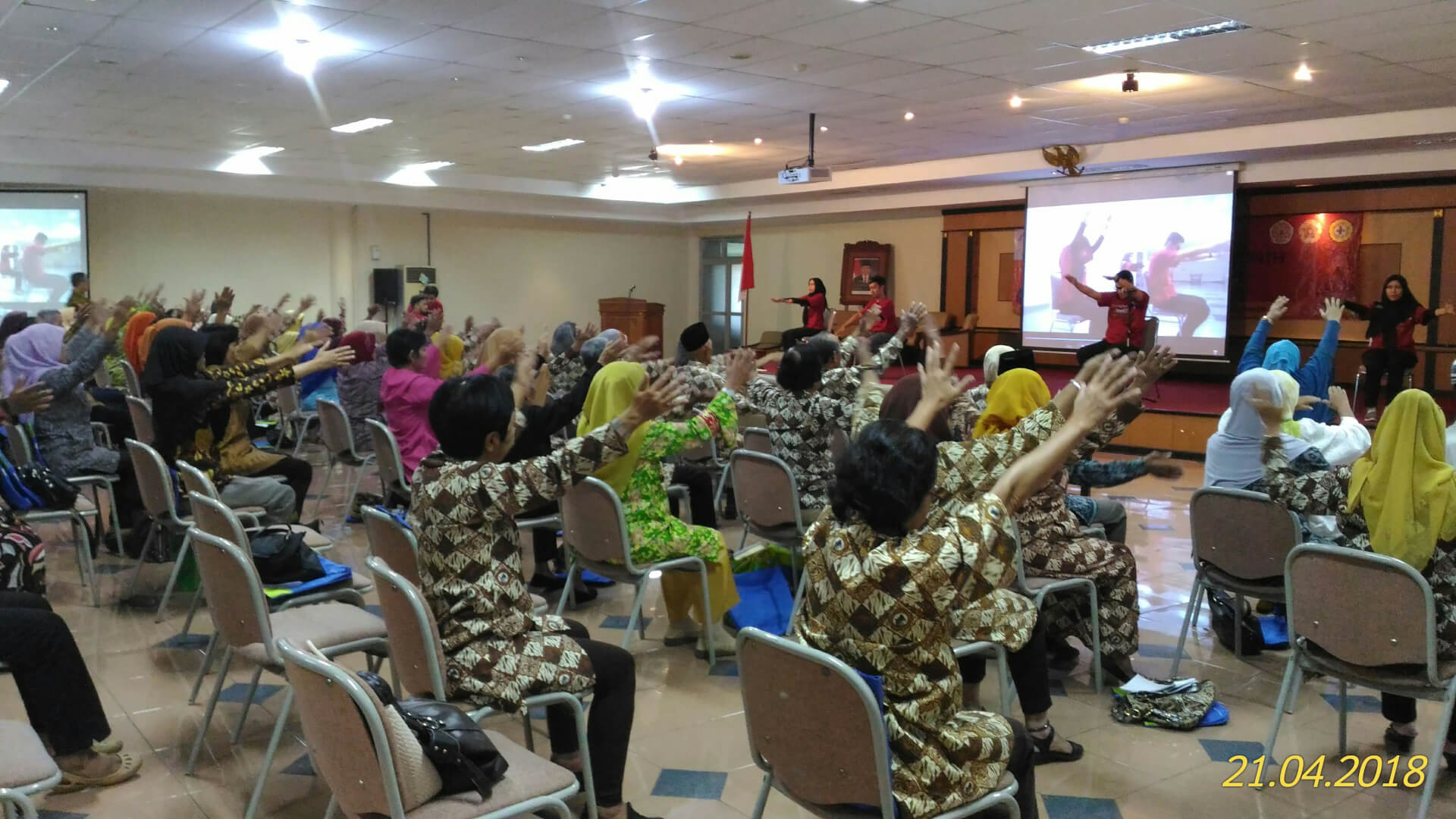 “SEMINAR PARKINSON UNTUK AWAM DAN SENAM PARKINSON” SEBAGAI ACARA PUNCAK PERINGATAN HARI PARKINSON SEDUNIA 2018  DI RSUP DR. SARDJITO