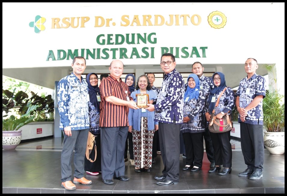 Kunjungan Studi Banding RSUD Dr.Harjono S Ponorogo ke Instalasi Gizi RSUP Dr. Sardjito