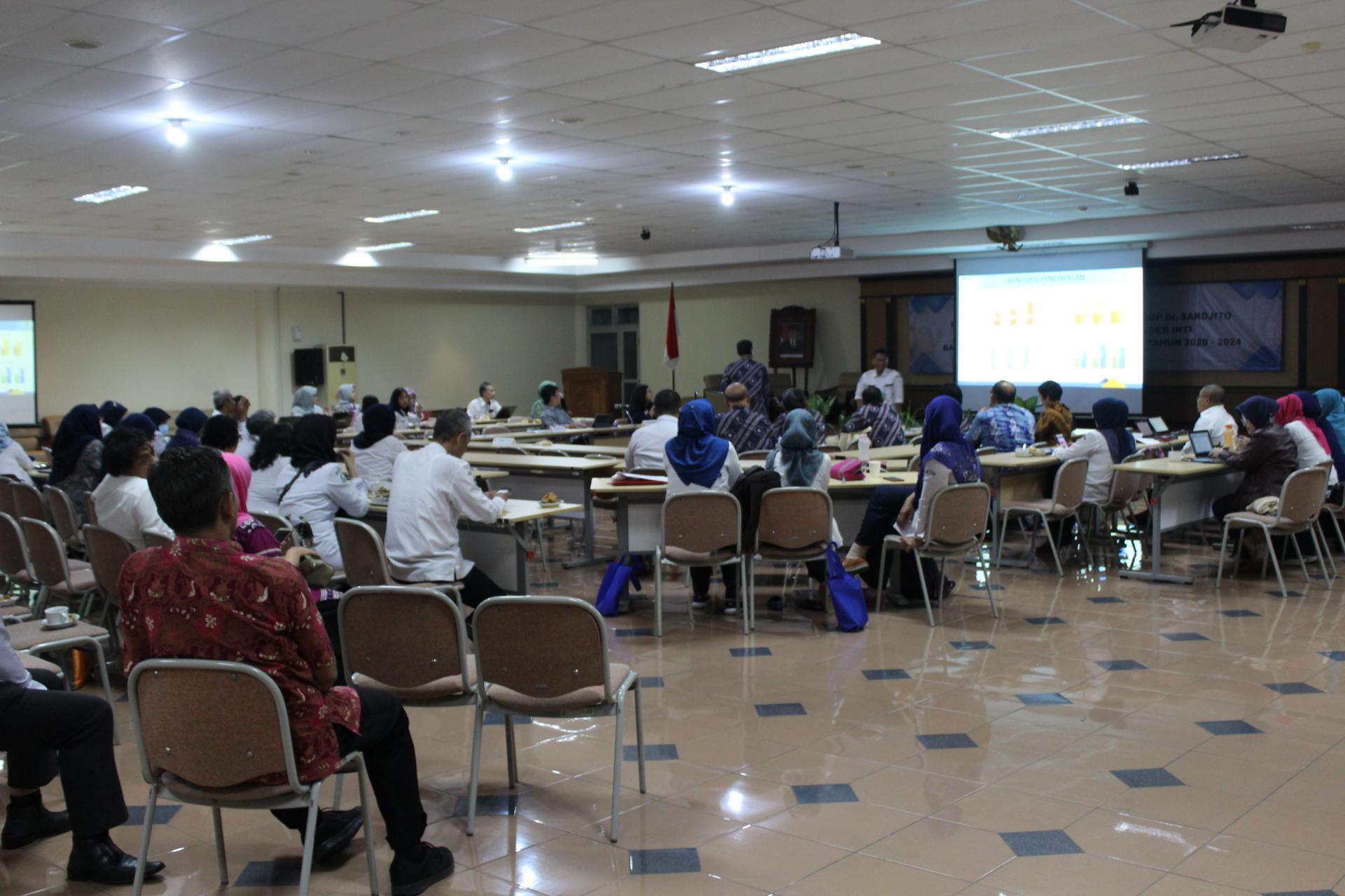 RSUP Dr. Sardjito Gelar Pertemuan Evaluasi Capaian Kinerja RSUP Dr. Sardjito Tahun 2015-2019 Dengan Stakeholder Inti