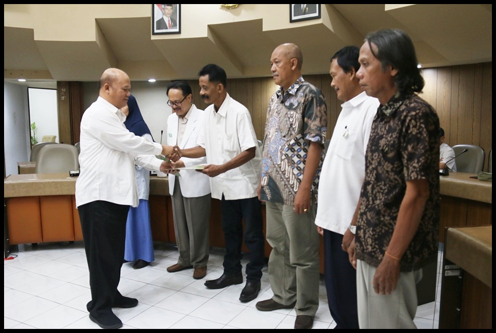 Penyerahan SK Pensiun di Lingkungan RSUP Dr. Sardjito