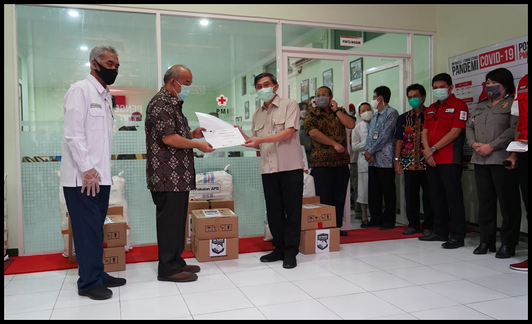 RSUP Dr Sardjito Terima Bantuan APD dari PMI DIY