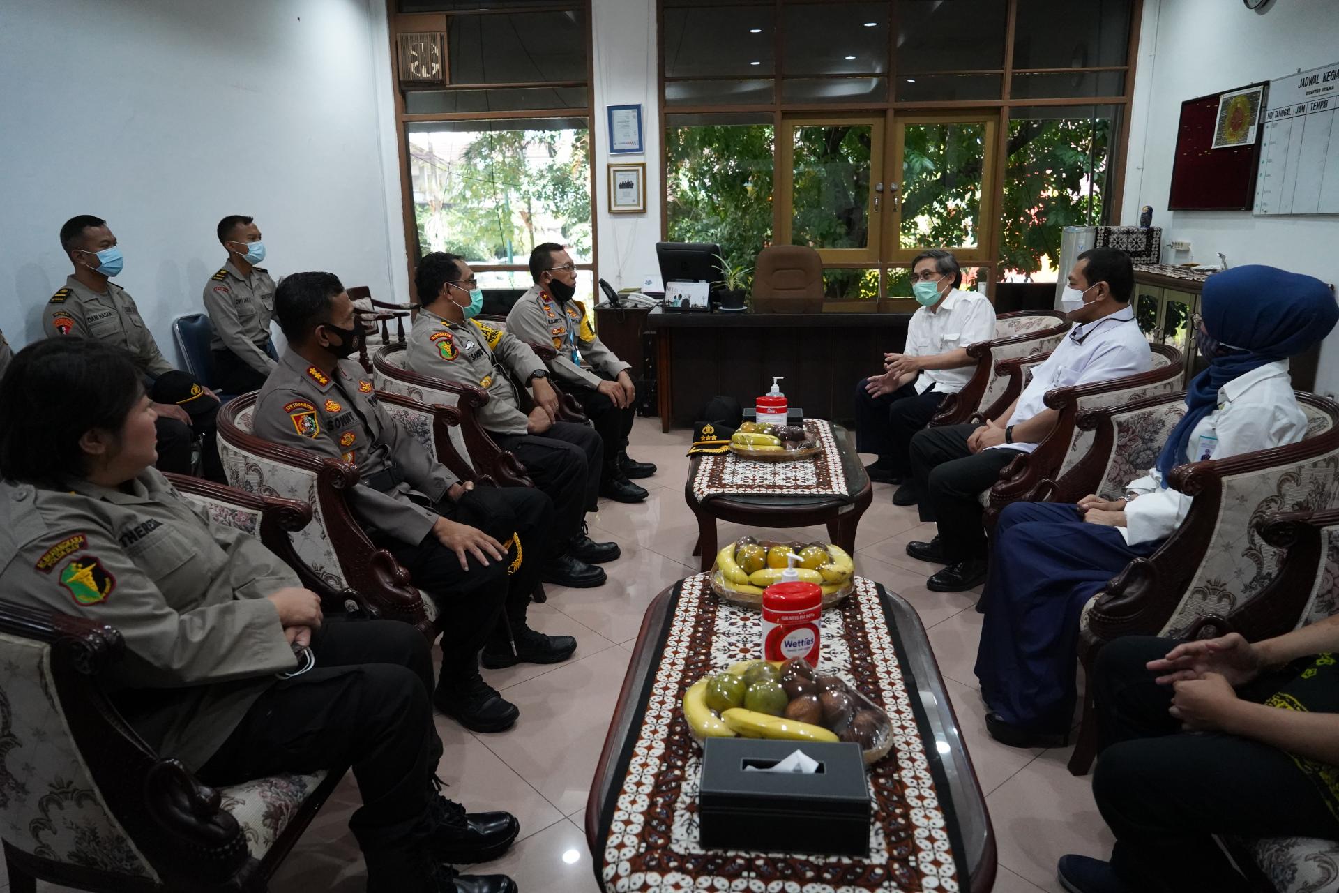 Siap Donor Plasma Konvalesen, 4 Peserta Didik SPN Selopamioro Kunjungi RSUP Dr. Sardjito